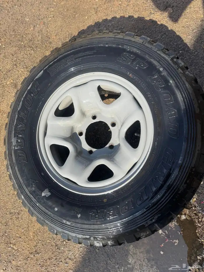 كفر مضلع بجنط اصلي نظيف تاريخه اخر 22 يعني 23 0