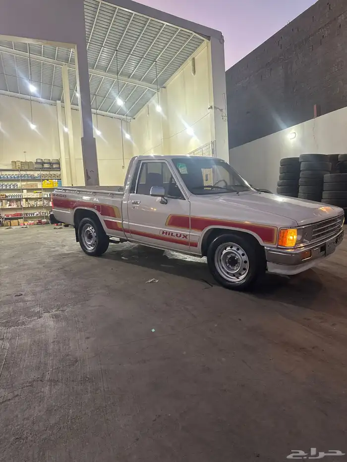 هايلوكس للبيع 88 7