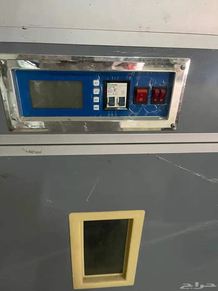 فقاسة للبيع 2