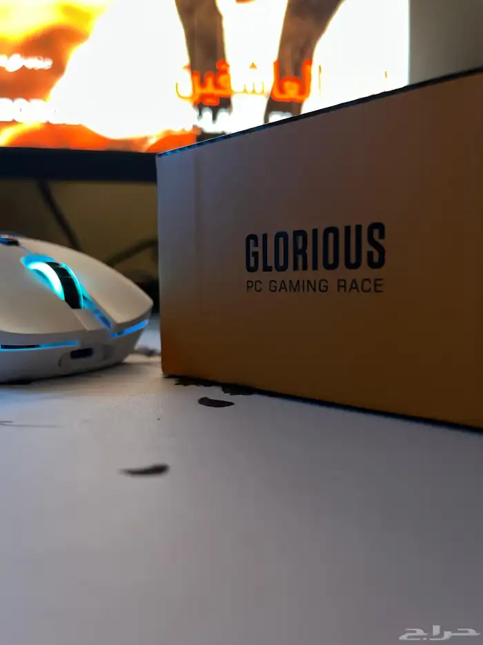 ماوس قلوريوس لا سلكي موديل D 0