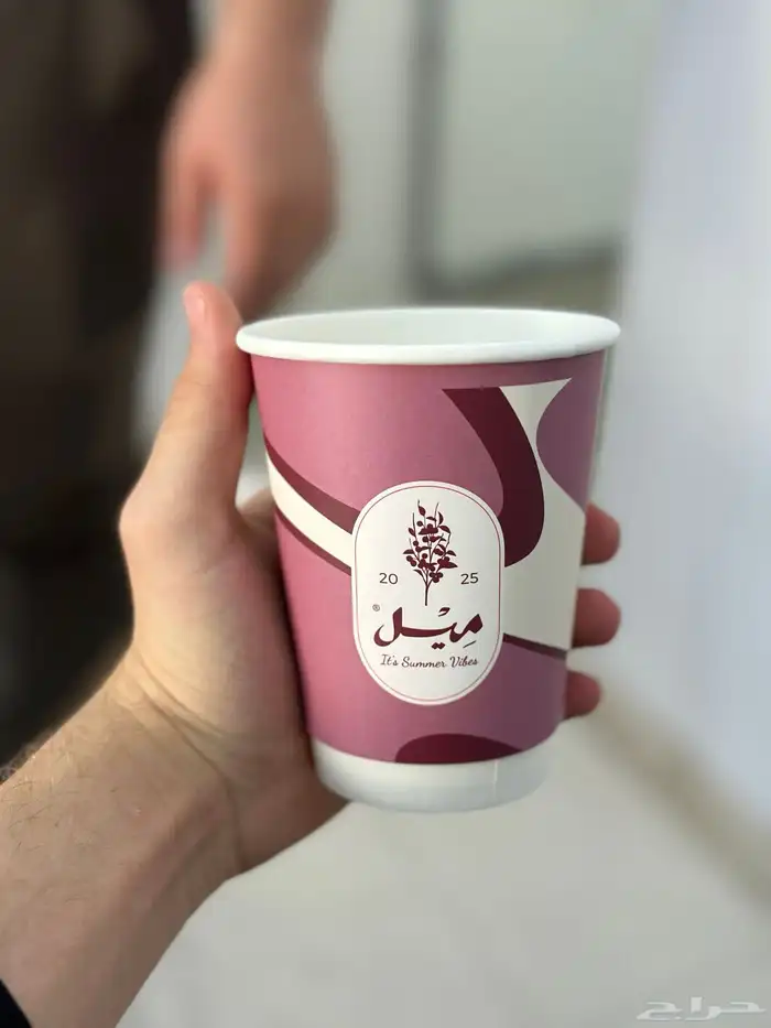 اكواب كافيهات ورقيقة مقاسات مختلفة طباعة ملونة 10