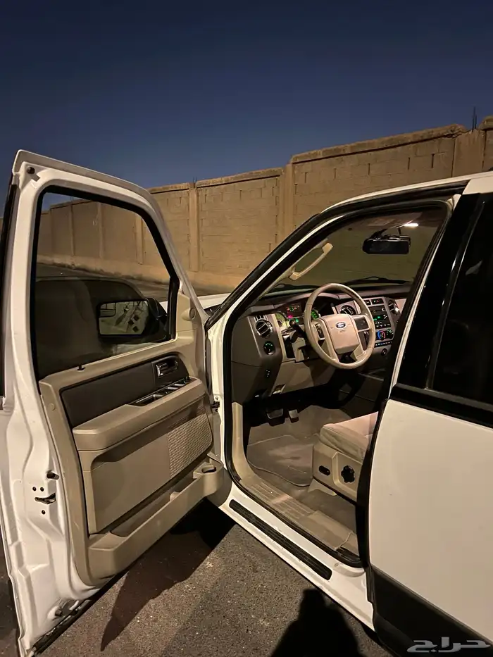 فورد اكسبديشن 2013 6