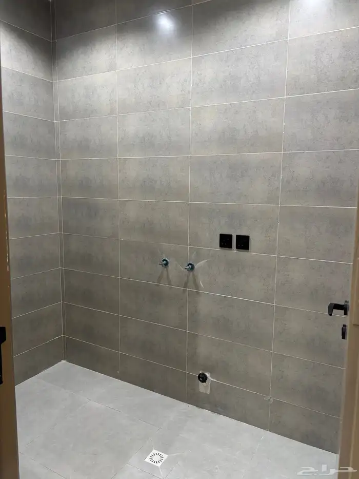 للبيع شقق تمليك ارضي 6 غرف بمدخل سياره ب 500 ألف 17