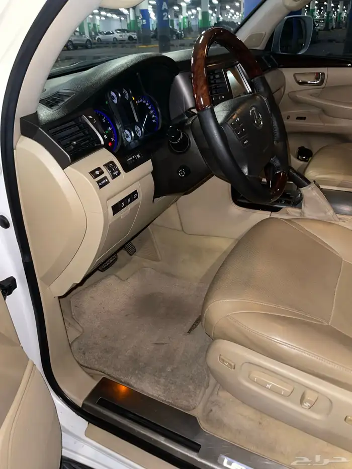 للبيع لكزس 2009 LX570 9