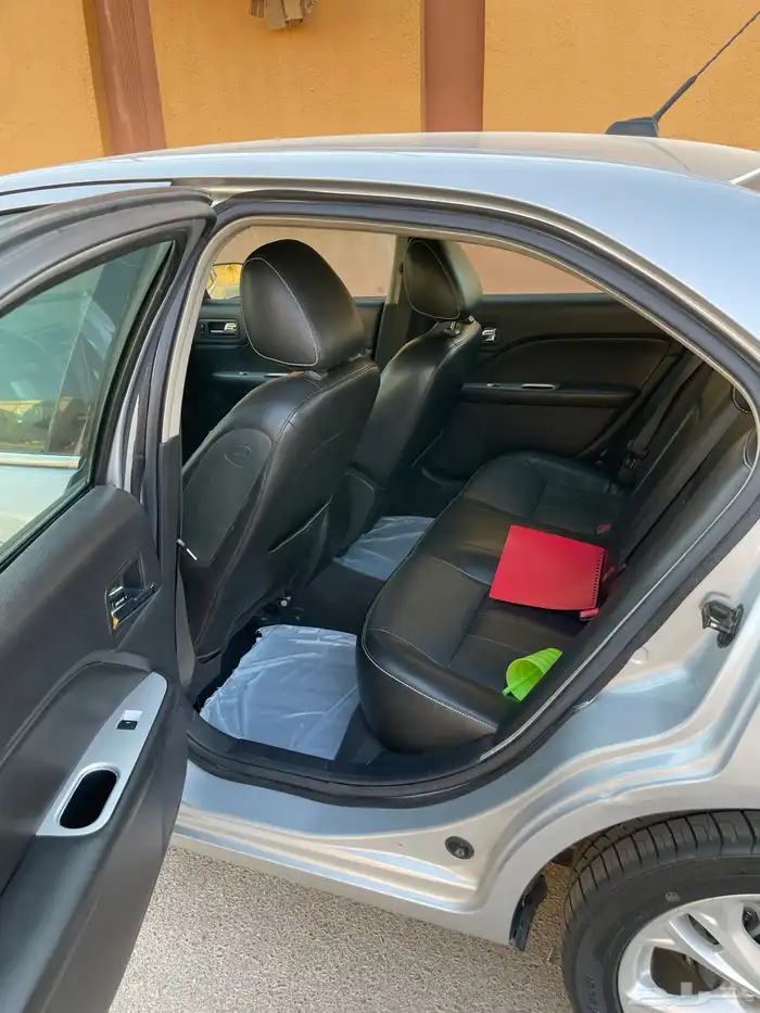 فورد ميلان 7