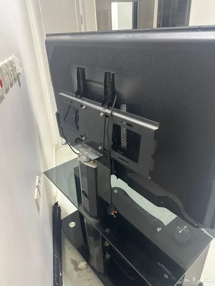 شاشه مع طاوله للبيع 3