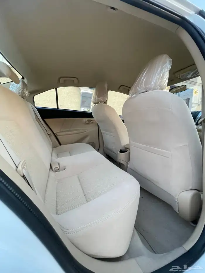 تويوتا- يارس- 2017- بنزين- تماتيك- قمه النظآفه 26