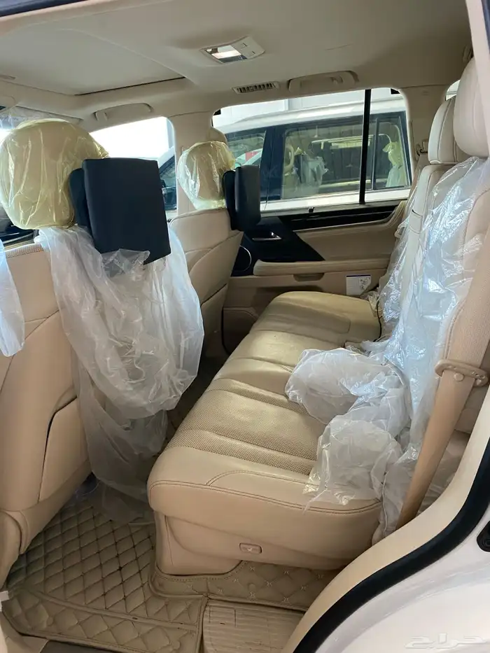 لكزس LX 570 2021 نظيف 8