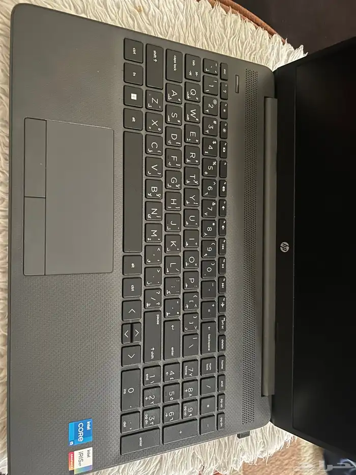 لابتوب hp مستخدم نظيف جدا  لم يتم استعمله كثير 2