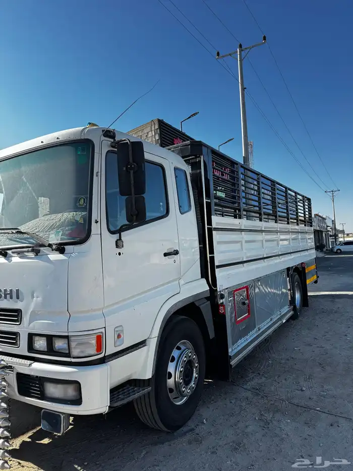 لوري مستبيشي 5