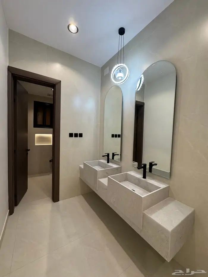 فله بتصميم مودرن وإطلالات بمساحة كبيره 18