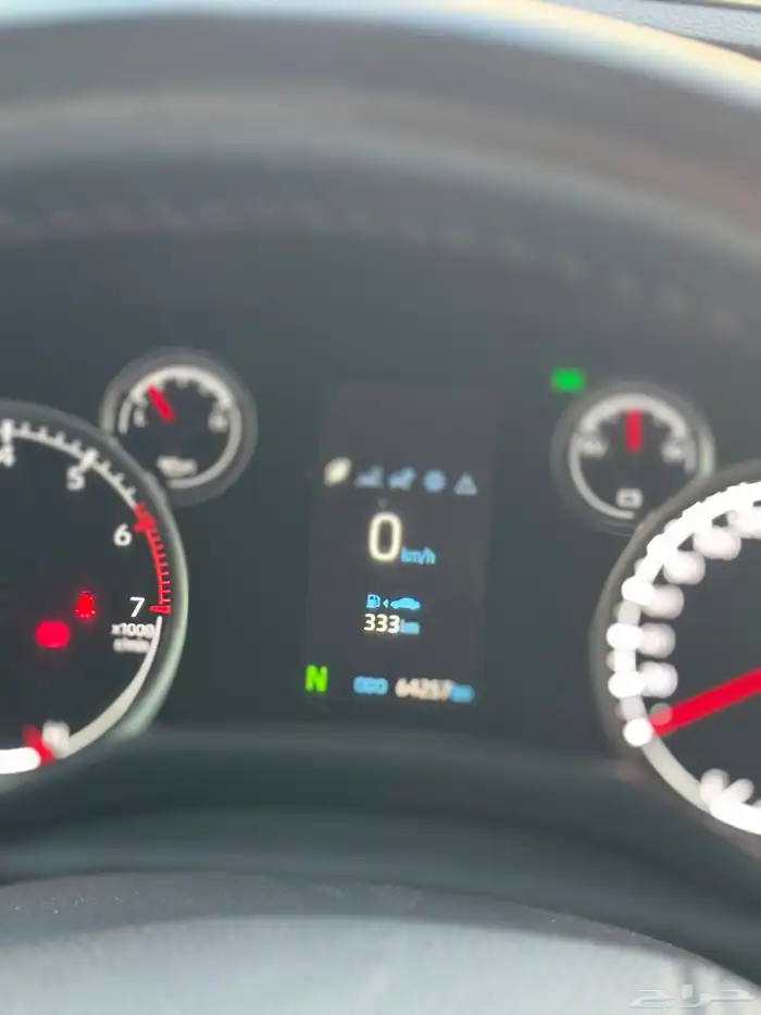 لاندكروزر فل كامل 2023 GXR5 0