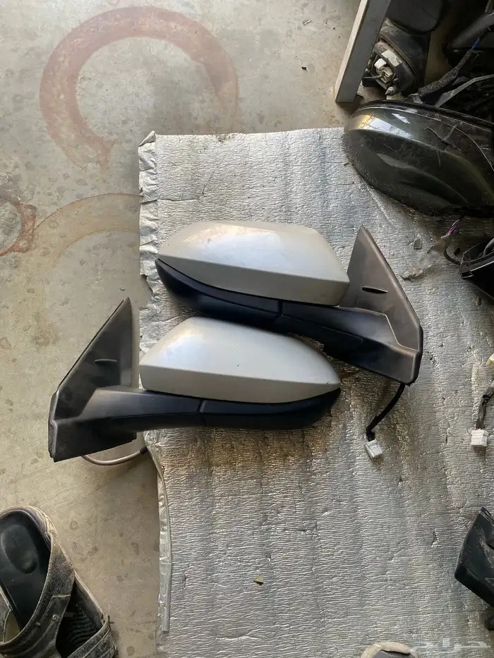 مرايات يارس مديل 23-24-25 اصلي 0