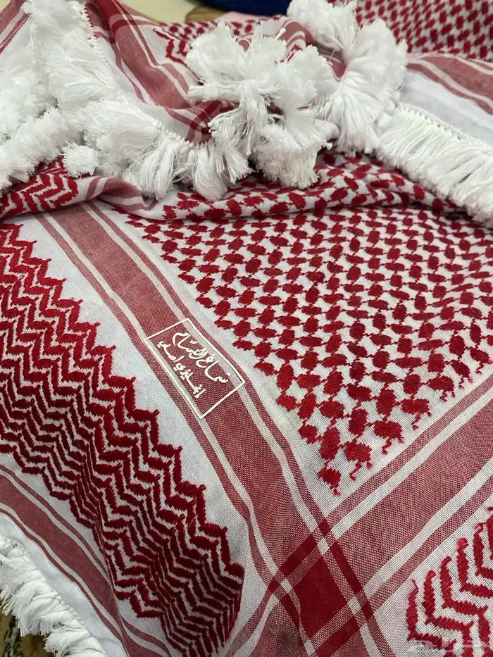 شماغ البسام هدب مع العقال 0