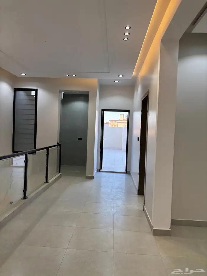 للبيع شقق تمليك ارضي 6 غرف بمدخل سياره ب 500 ألف 50