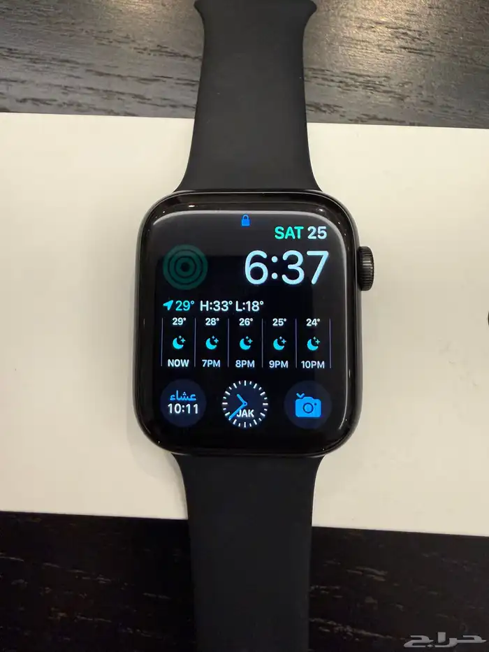 ساعة Apple Watch SE مقاس 44mm للبيع 0