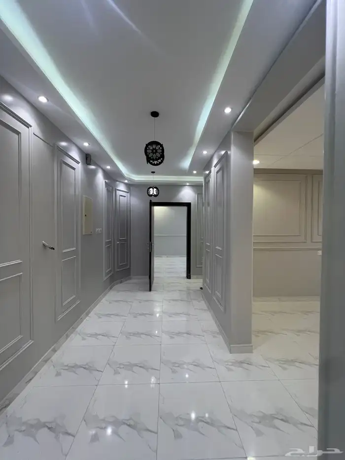 اخر روف بملحق حي النعمان بالقرب من القاعدة الجوية بسعر 730 12