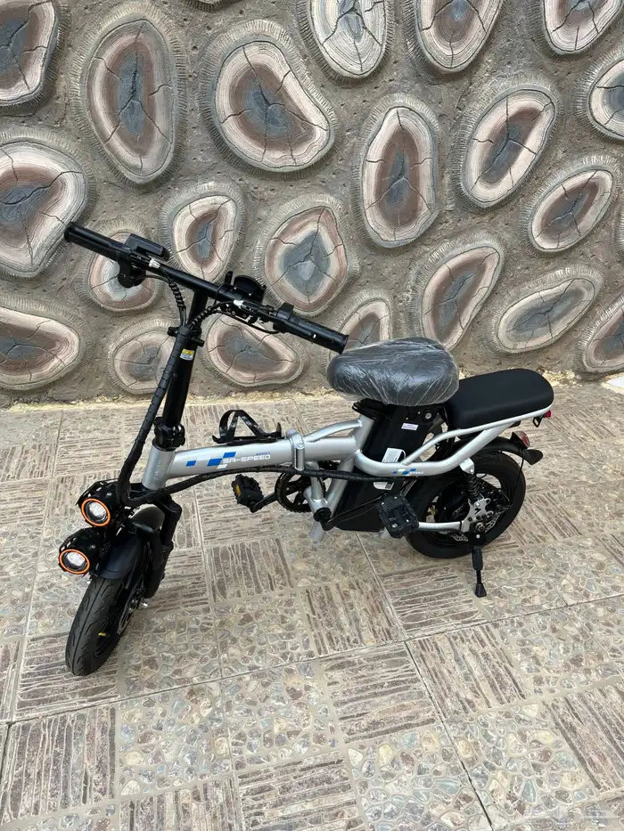 دراجة كهربائية السعر لقطه ومغري 0