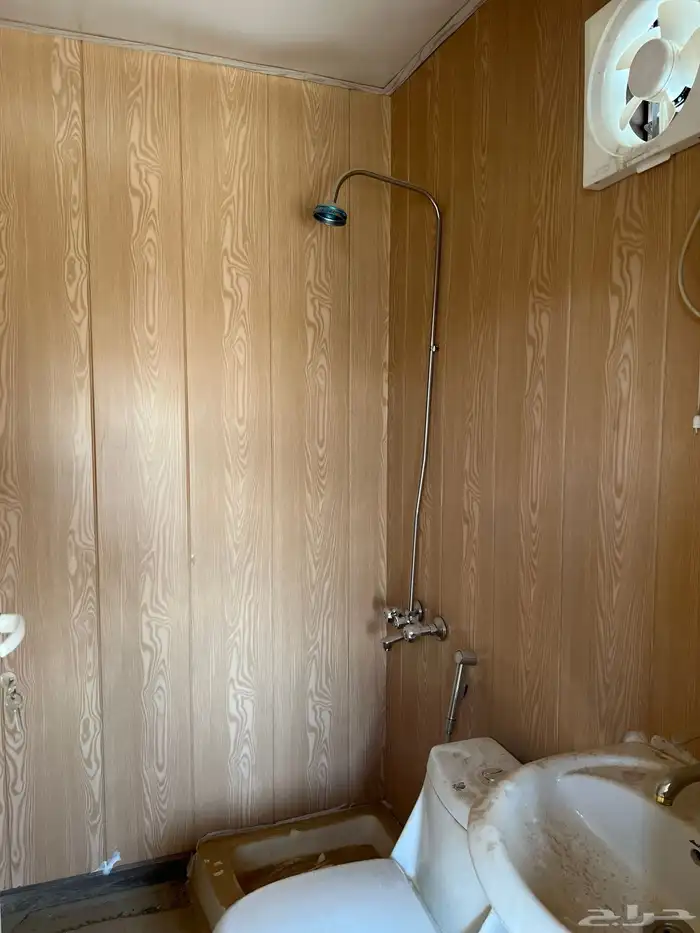 غرفة بركس 11