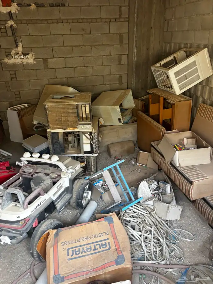 ثلاجة غسالتان توماتيك وعادي قطع كنب سريرين حديد دولاب ملابس 0