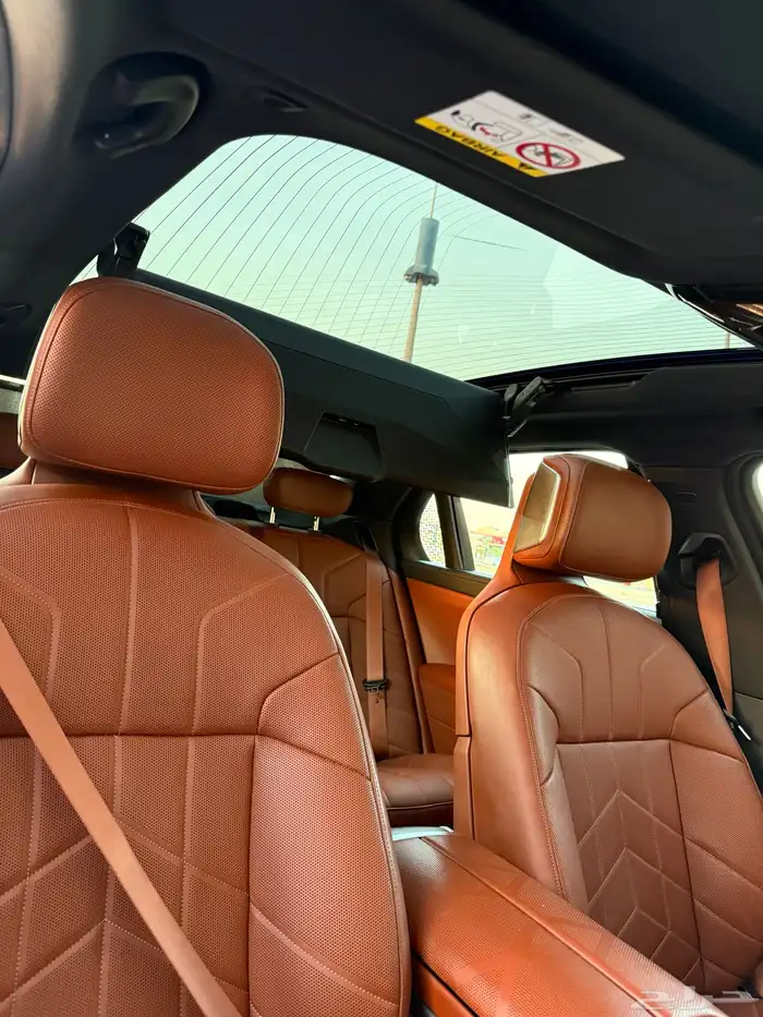 بي ام دبليو 735Li فل كامل ناغي 2023 على الضمان بسعر مناسب 21