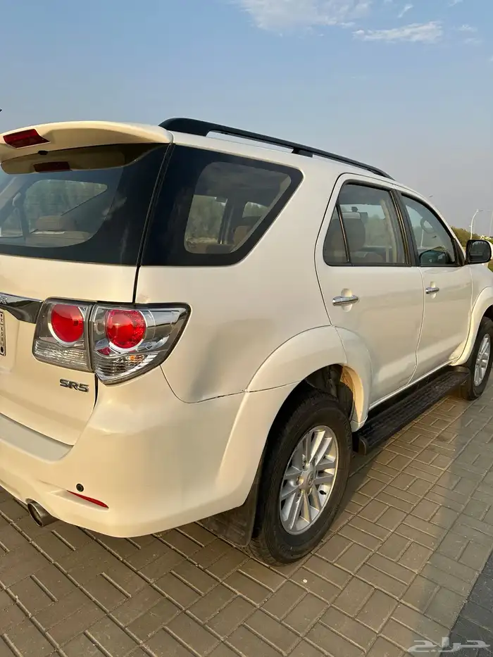 فورتشنر 2014 قير عادي VXسته سلندر 3