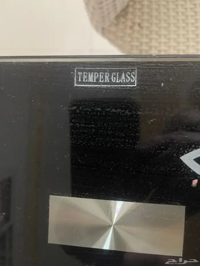 طاولة زجاج وكرسيين 1