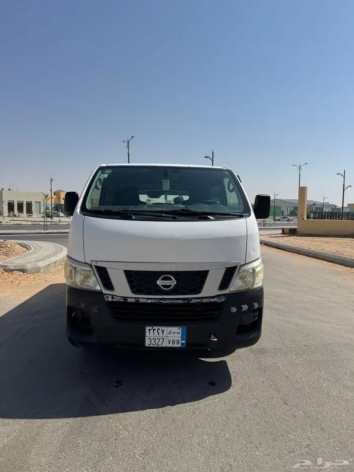 باص نيسان اورفان 1