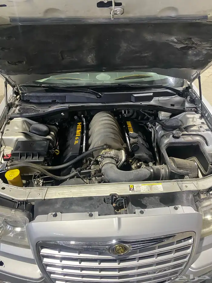 كرايسلر SRT8 اصلي 17
