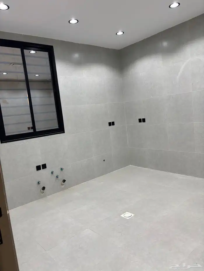 للبيع شقق تمليك ارضي 6 غرف بمدخل سياره ب 500 ألف 12