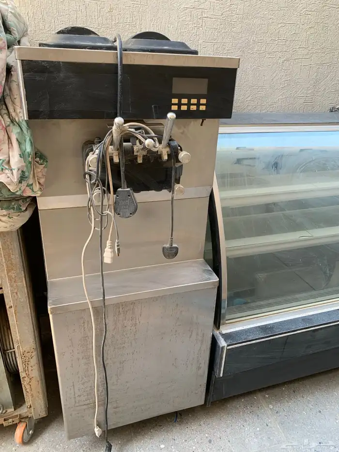 معدات اسكريم وثلاجة عرض 4