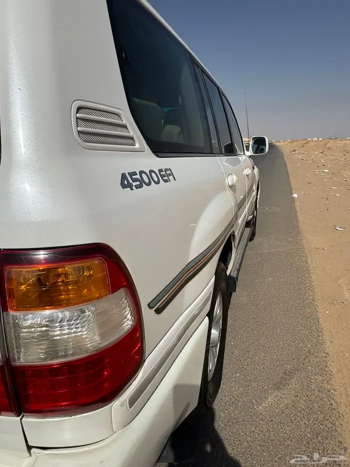 لاندكروزر 2006 4