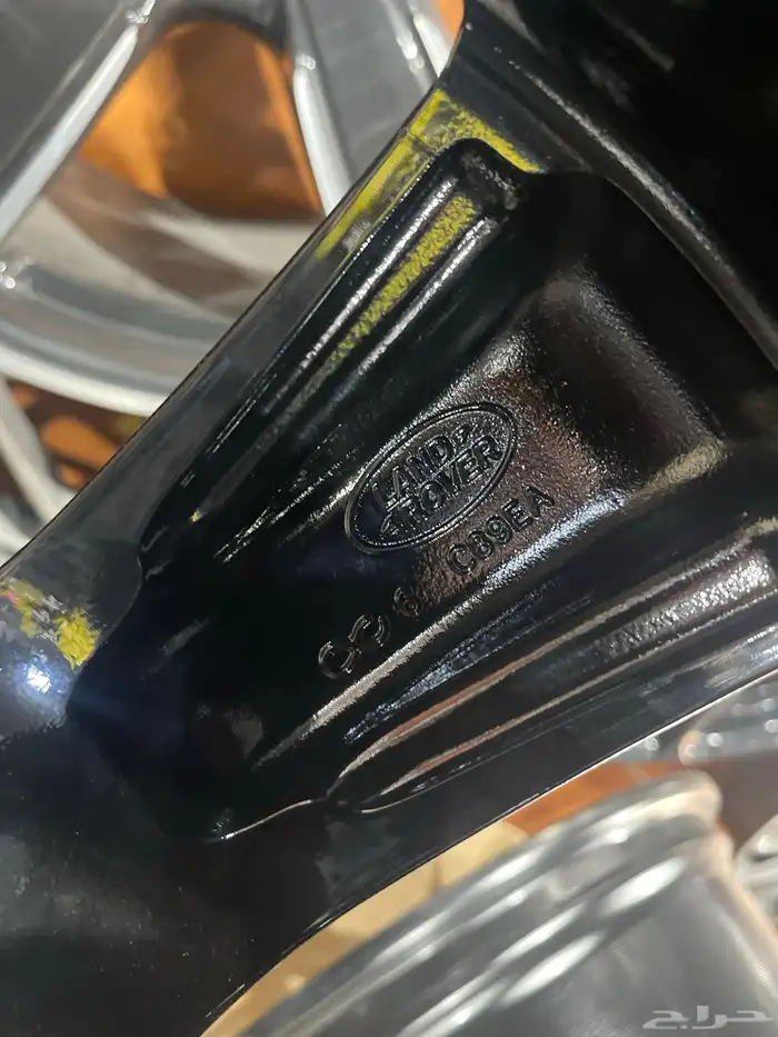 جنوط ديفندر اكسX إيطالي 8