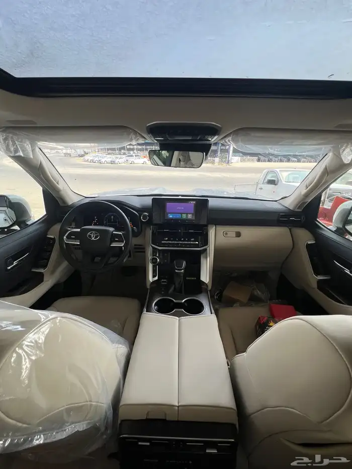 تويوتا لاند كروزر بريمي فل كامل 2025 عرض خاص للبنوك 12