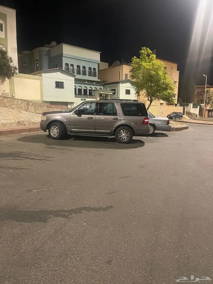 اكسبديشن للبدل وللبيع علسوم 1