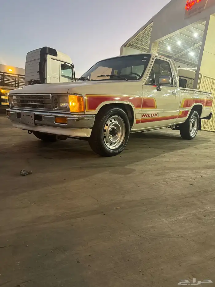 هايلوكس للبيع 88 6