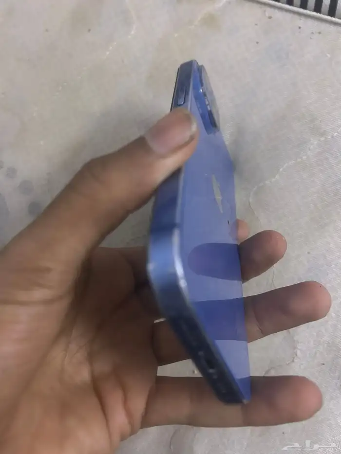 ايفون 13 4