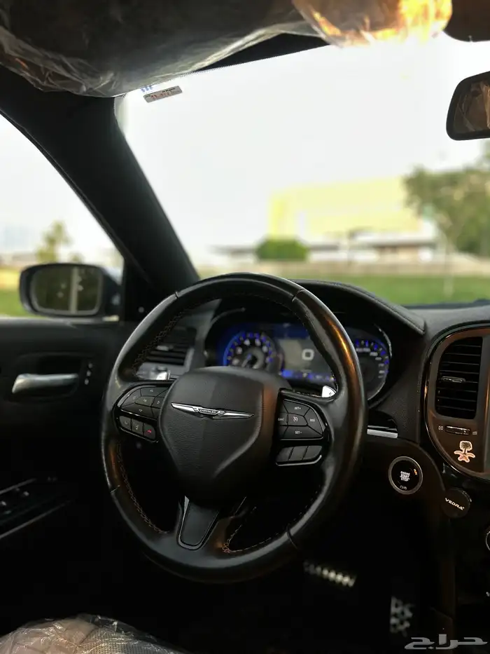 كرايزلر 2021 300s 6v 24