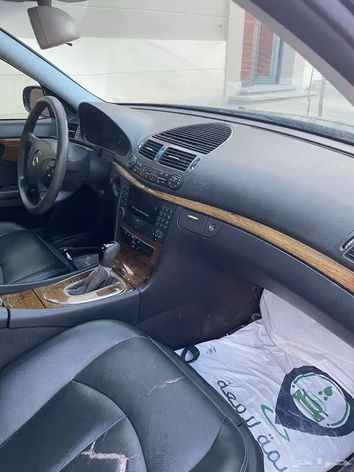 مرسيدس E240 5
