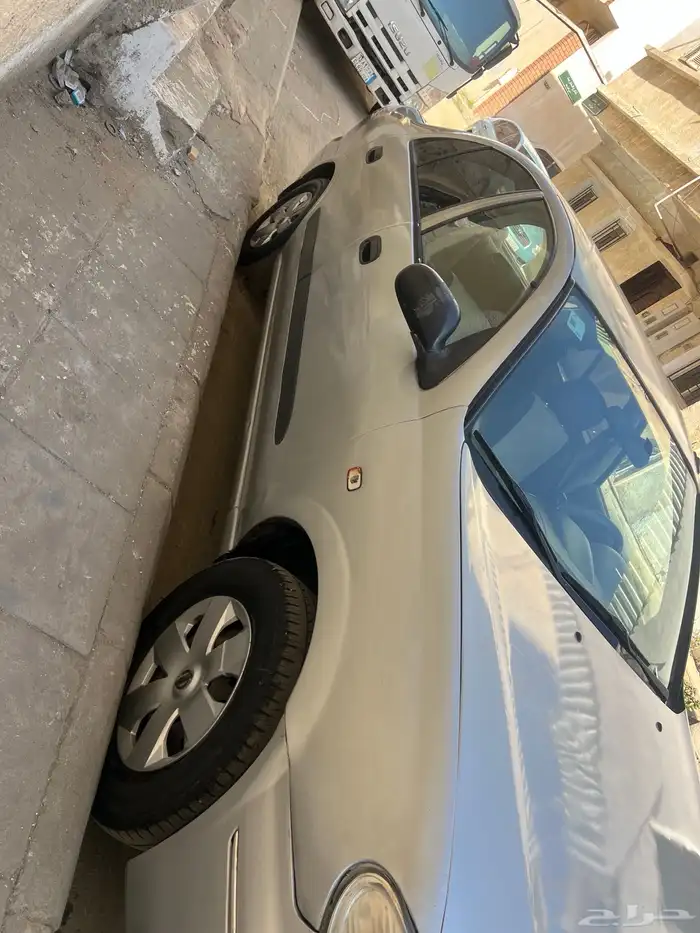 Nissan Sunny 2006 modal 5