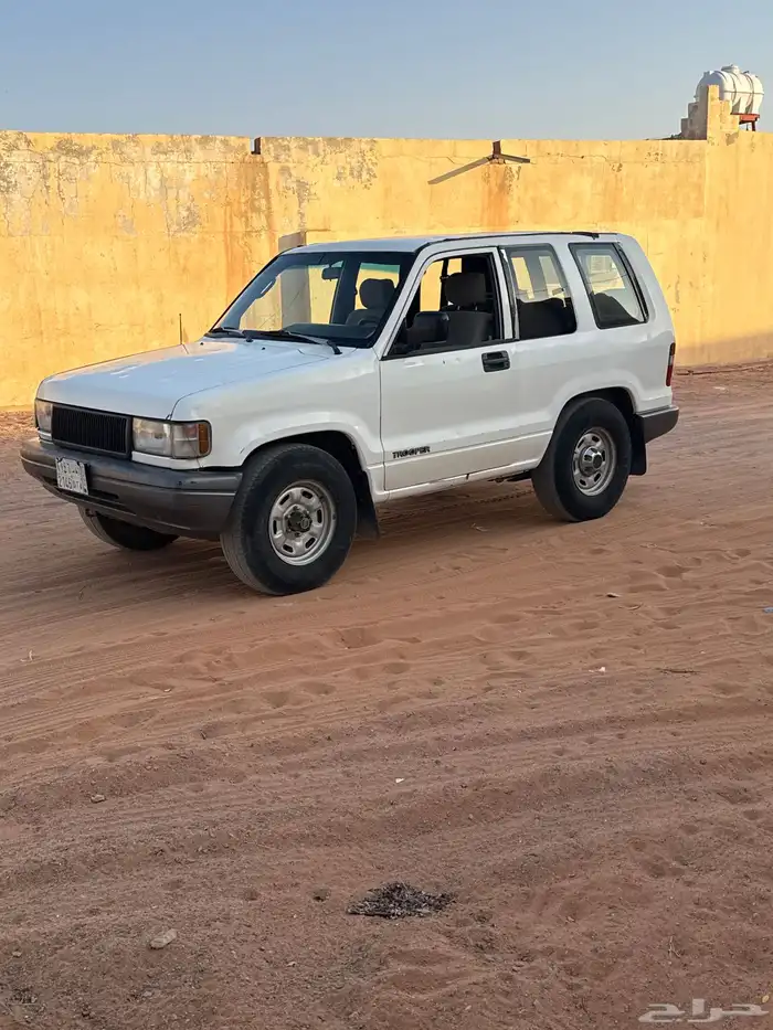 اسوزوجيب ديزل اربع سلندر فيه وجه الراس يبي فك 0