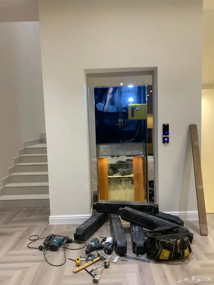 اعطال برمجه المصاعد والسلالم الكهربائية برج معدني خارجى 6