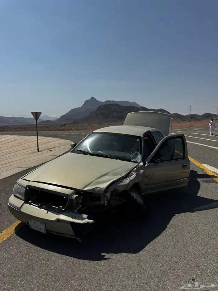 فورد ماركيز مديل 2004 للبيع استخدام او تشليح 1