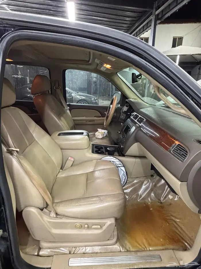 يوكن XL 2007 slt اسود بودي ومحركات بلده 12