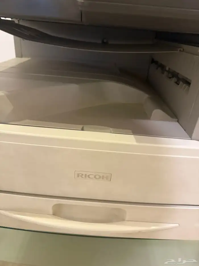 طابعة شبه جديدة 0