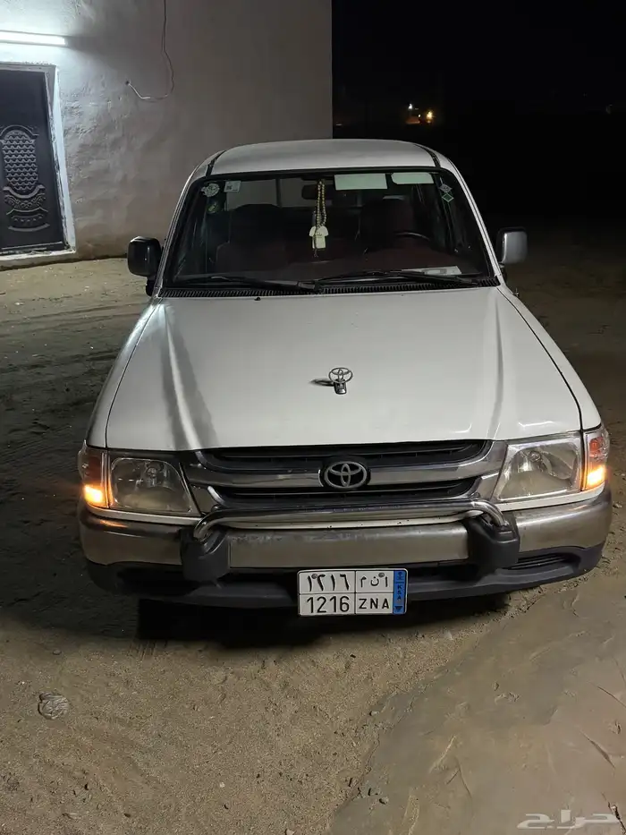 هايلكس موديل 2000 2