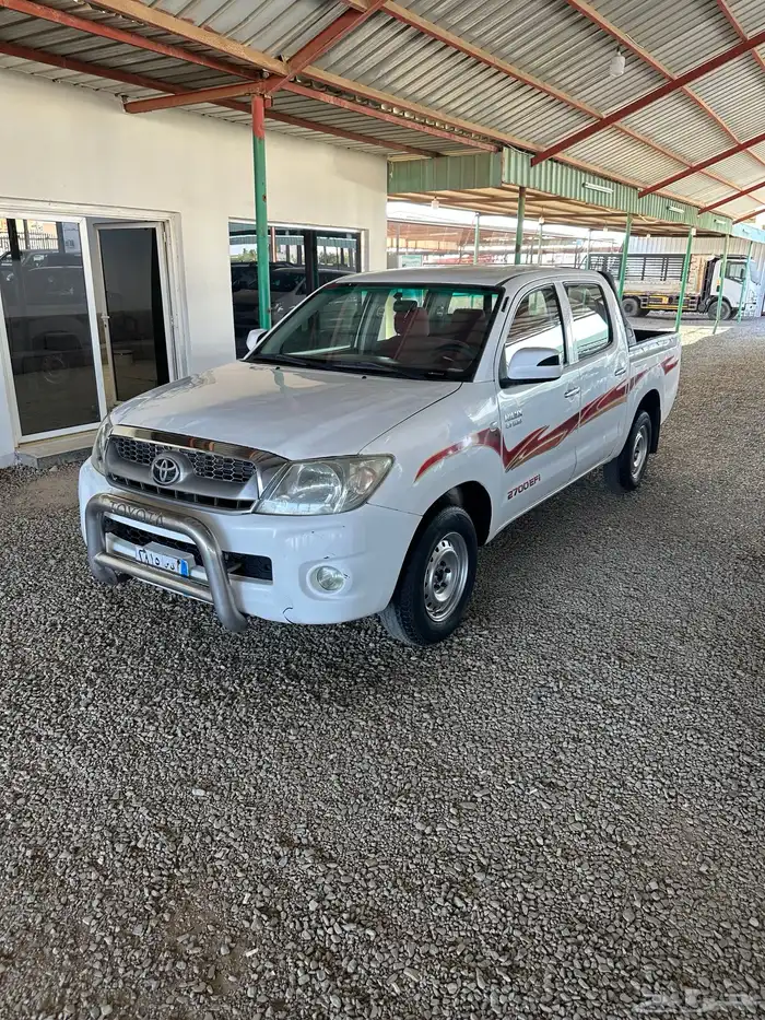 هايلوكس 2011 تم للبيع 16