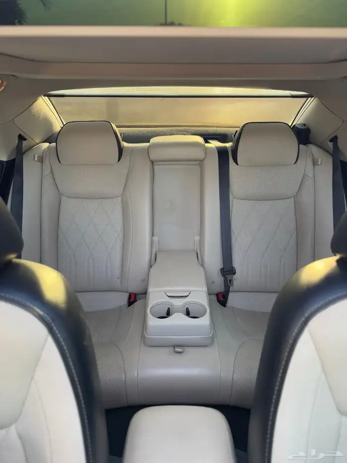كرايزلر C300 موديل 2015 22