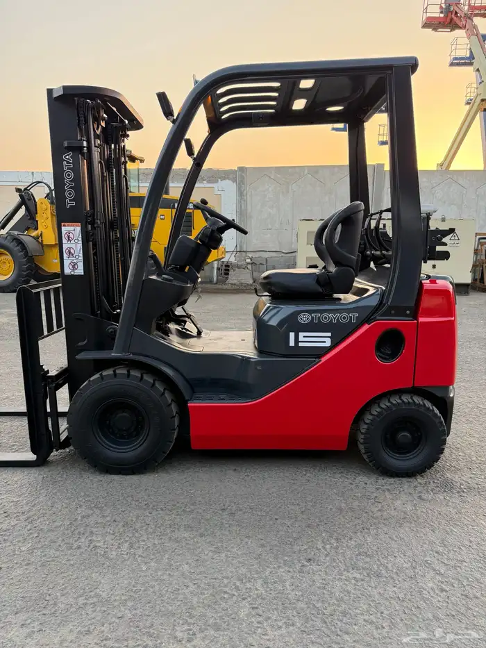 رافعة شوكية تايوتا 1