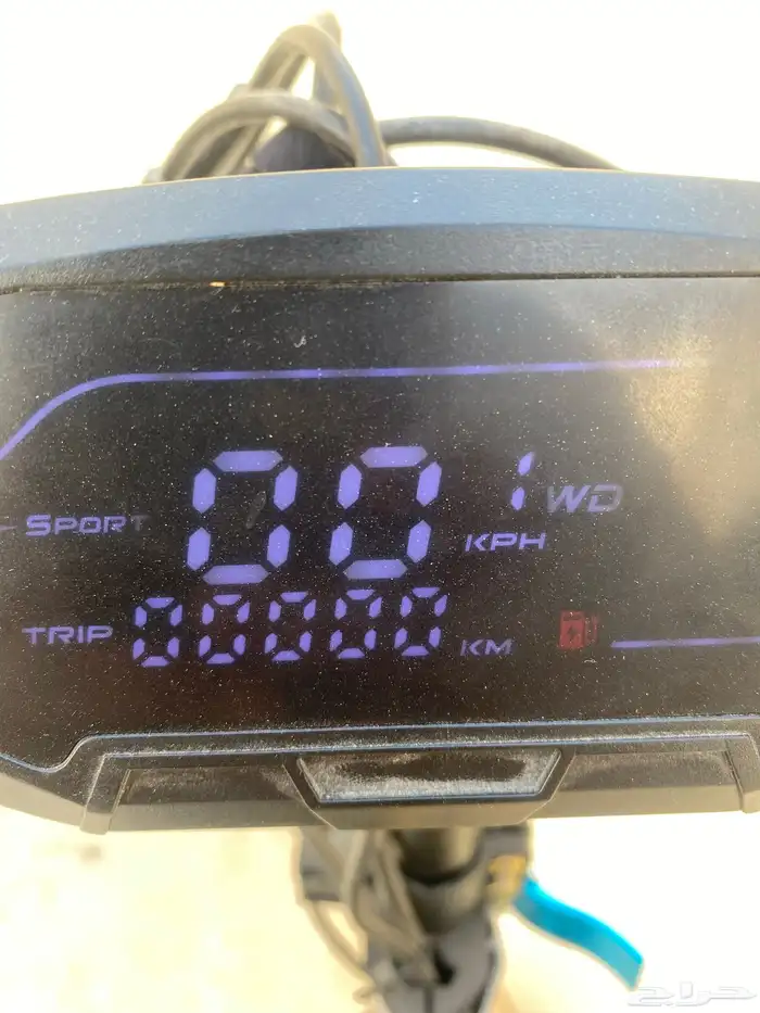 سكوتر الوحش اللوحش اللبيع بدون مفتح يشتغل أو موره طيبه 2